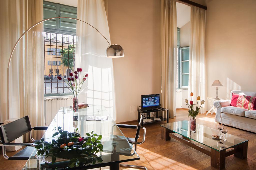 Palazzo Castiglioni Luxury Suite And Rooms มานโตวา ภายนอก รูปภาพ